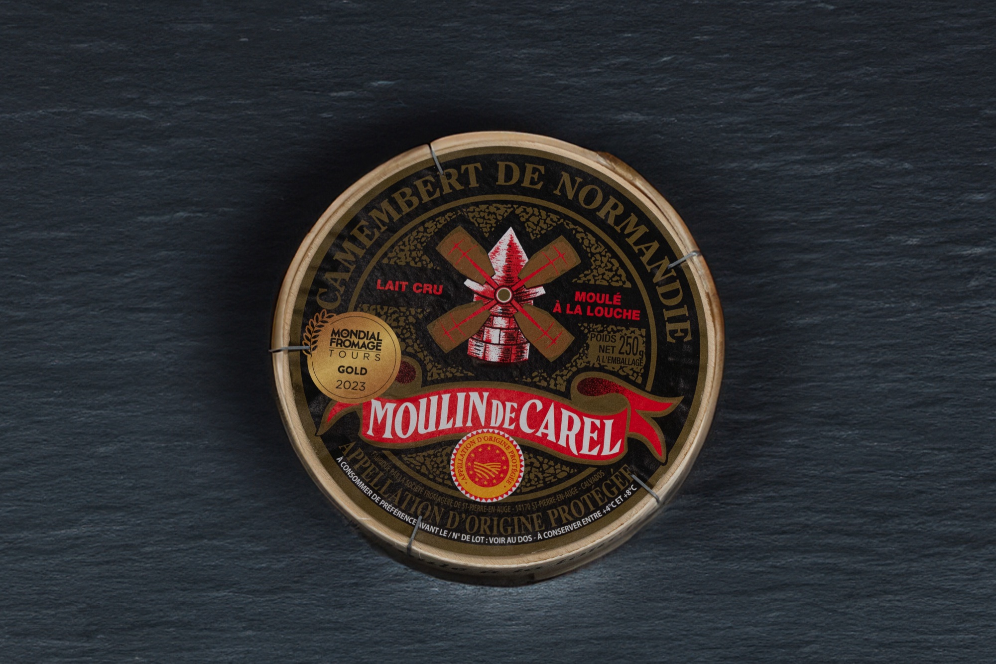 Camembert de Normandie Moulin de Carel dans sa boîte, vu de dessus