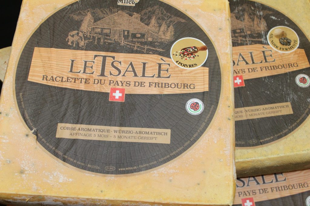 Raclette suisse aux 4 poivres, fromage affiné par La Fromagerie du Berger